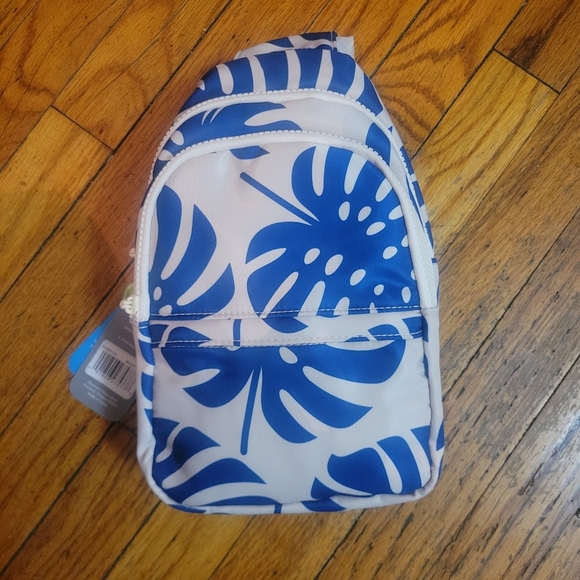 GOGO | Ava Sling Bag in Blue and White Print New With Tags Boho Chic Travel Bag - Picture 2 of 10